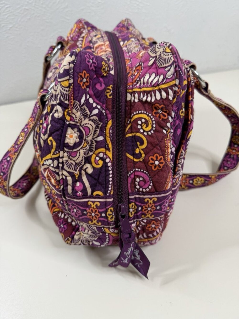 Vera Bradley Weekender Travel Bag Safari Sunset Burgundy Purple W/Handles EUC - Picture 7 of 16
